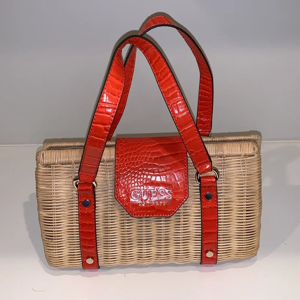 GUESS‎ Paloma Satchel